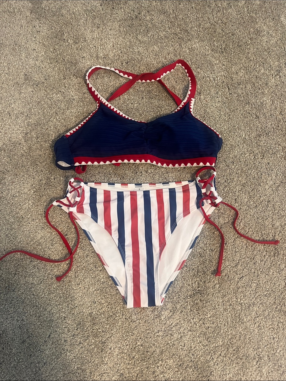 Brand New - Never worn! Size Small- Modlily women’s swimsuit ❤️❤️